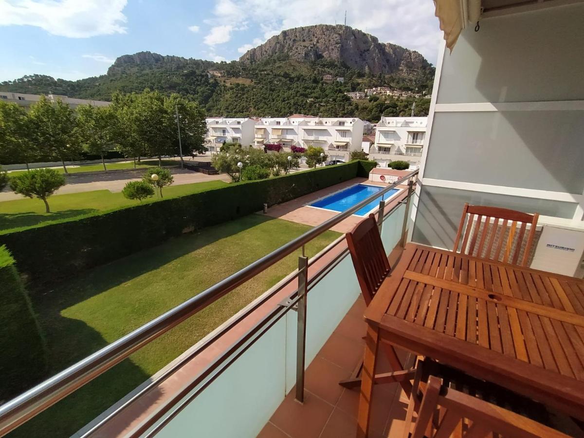 NEW! Apartamento con piscina y balcón a 2 minutos de la playa. WI-FI L'Estartit Exterior foto