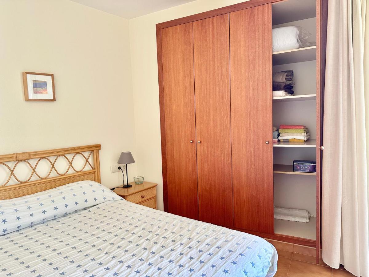 NEW! Apartamento con piscina y balcón a 2 minutos de la playa. WI-FI L'Estartit Exterior foto