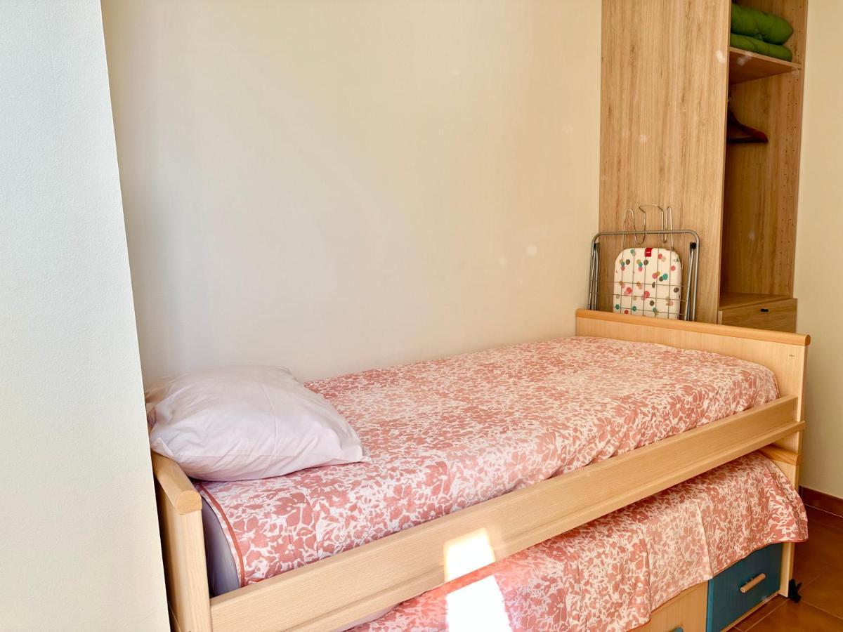 NEW! Apartamento con piscina y balcón a 2 minutos de la playa. WI-FI L'Estartit Exterior foto