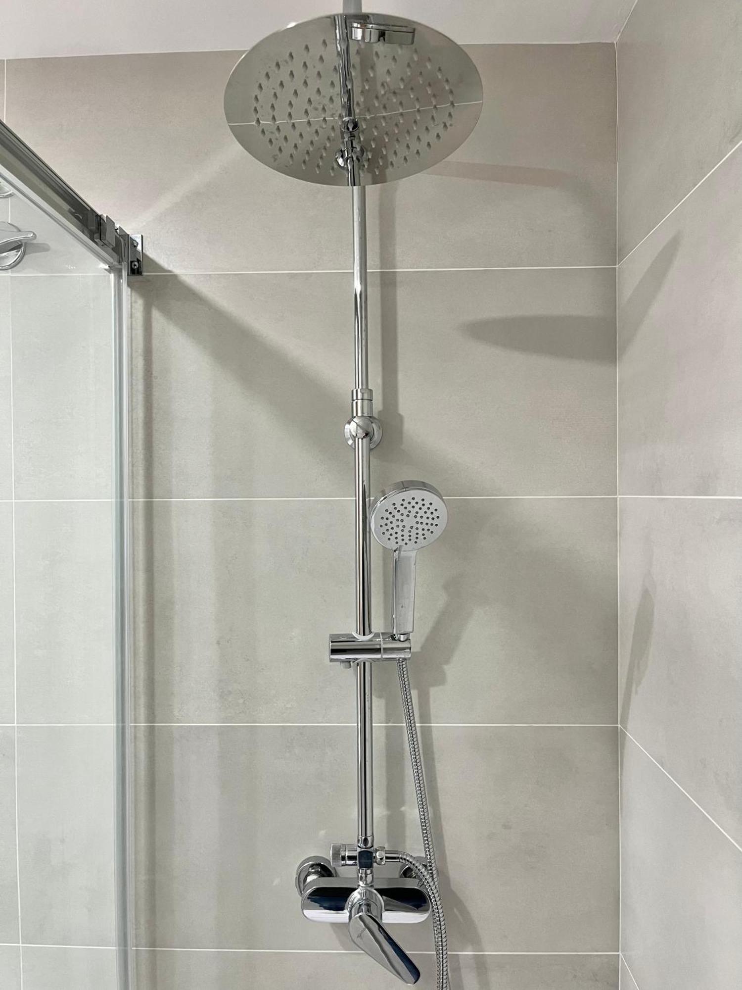 NEW! Apartamento con piscina y balcón a 2 minutos de la playa. WI-FI L'Estartit Exterior foto